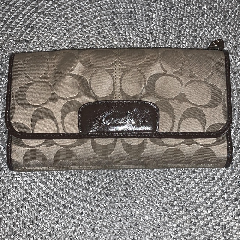 Coach Ashley Signature Large Checkbook Wallet Gem